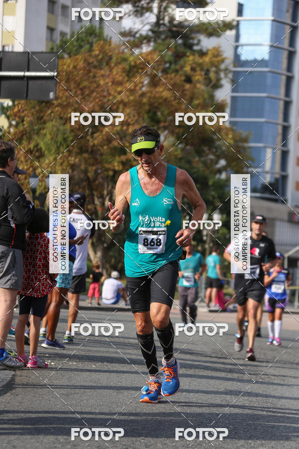 Buy your photos of the eventMeia Maratona Internacional de Curitiba 2018 on Fotop