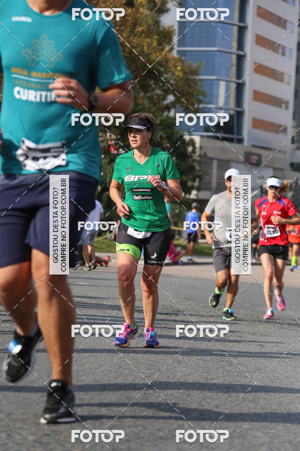 Buy your photos of the eventMeia Maratona Internacional de Curitiba 2018 on Fotop