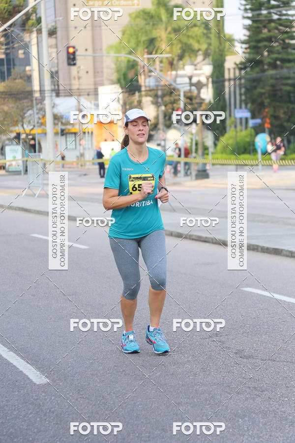Buy your photos of the eventMeia Maratona Internacional de Curitiba 2018 on Fotop