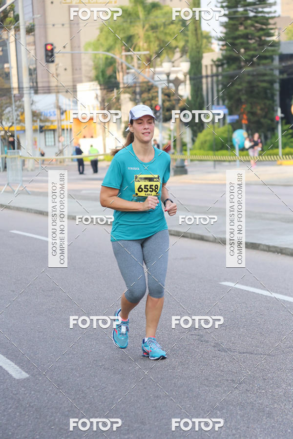 Buy your photos of the eventMeia Maratona Internacional de Curitiba 2018 on Fotop