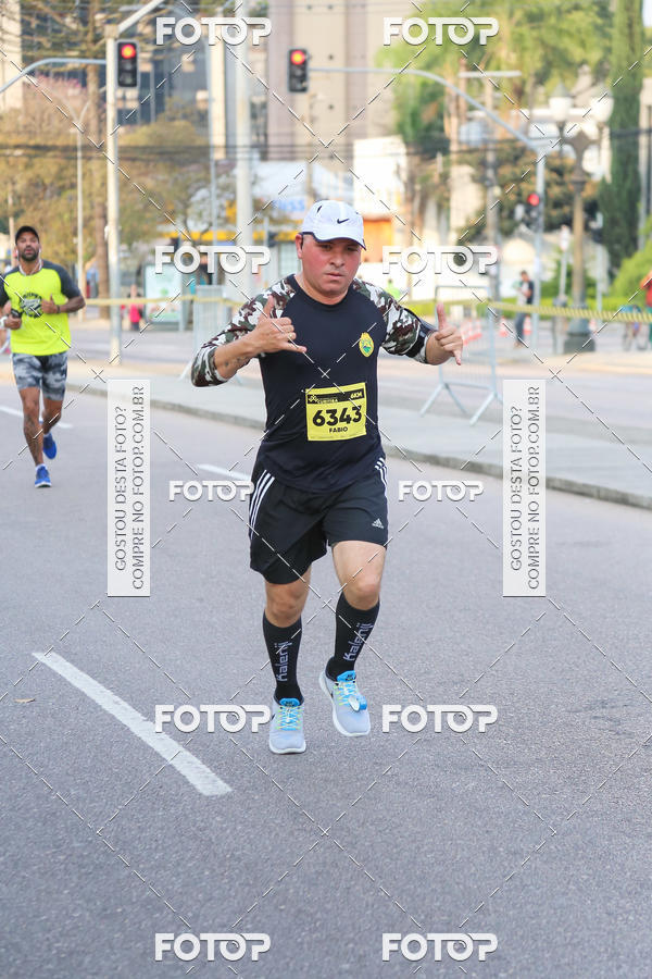 Buy your photos of the eventMeia Maratona Internacional de Curitiba 2018 on Fotop