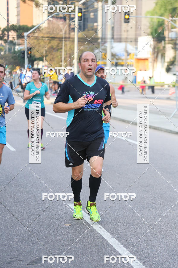 Buy your photos of the eventMeia Maratona Internacional de Curitiba 2018 on Fotop