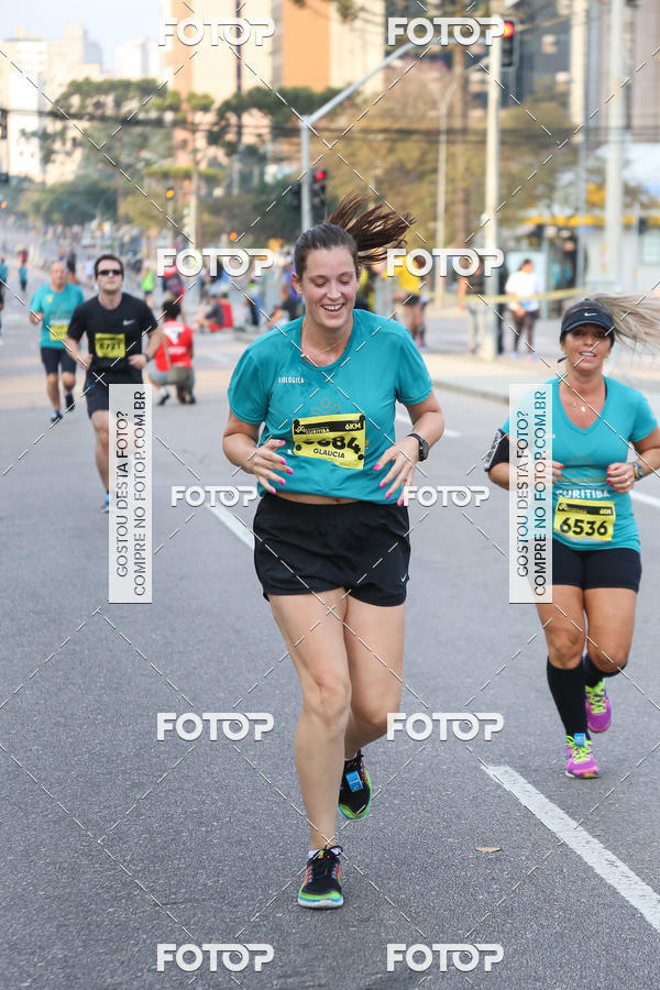 Buy your photos of the eventMeia Maratona Internacional de Curitiba 2018 on Fotop