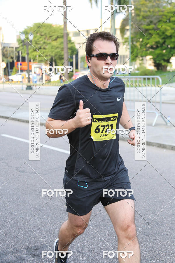 Buy your photos of the eventMeia Maratona Internacional de Curitiba 2018 on Fotop