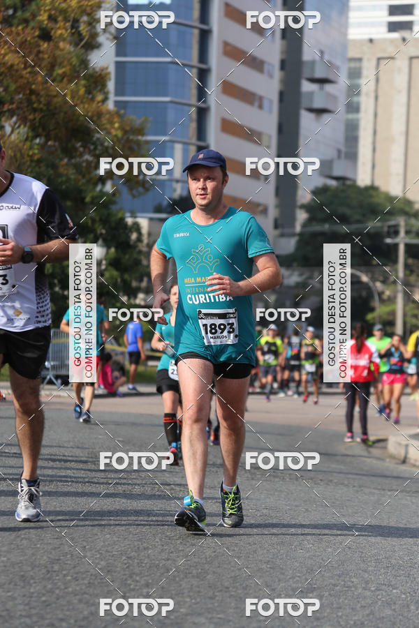 Buy your photos of the eventMeia Maratona Internacional de Curitiba 2018 on Fotop