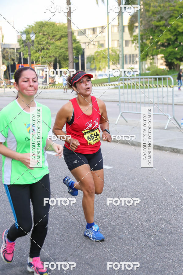 Buy your photos of the eventMeia Maratona Internacional de Curitiba 2018 on Fotop