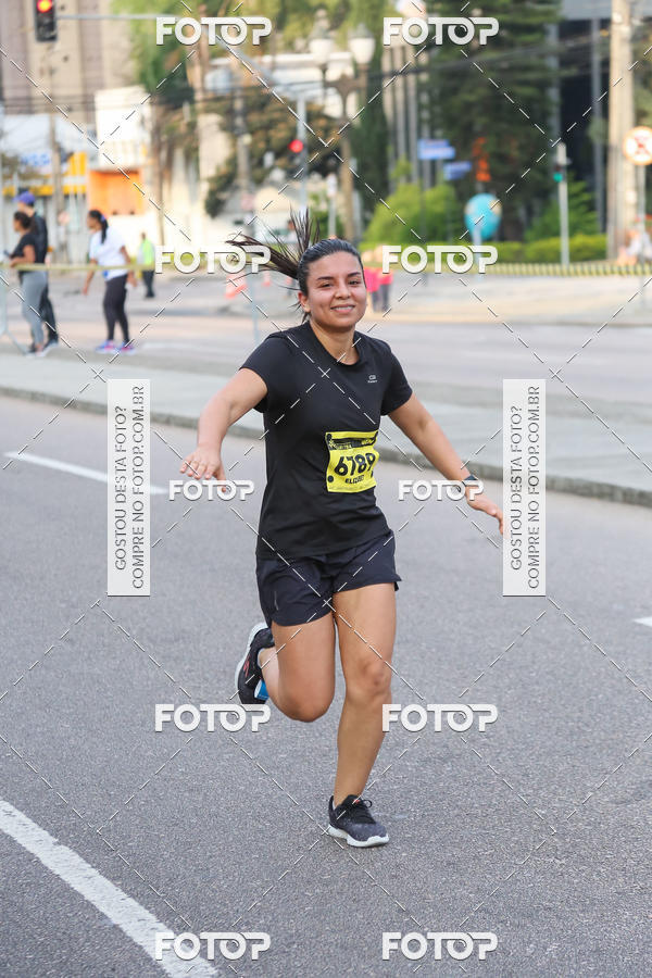 Buy your photos of the eventMeia Maratona Internacional de Curitiba 2018 on Fotop