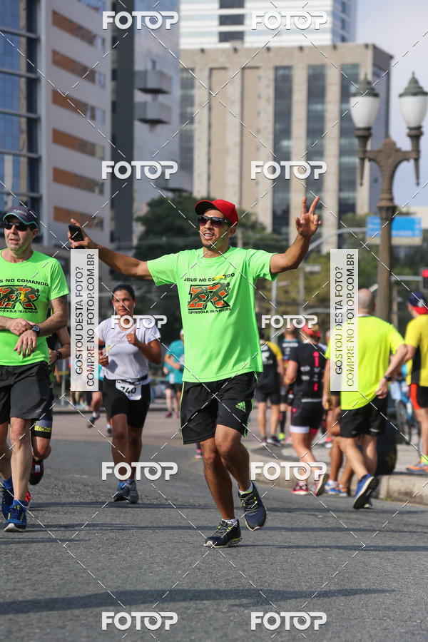 Buy your photos of the eventMeia Maratona Internacional de Curitiba 2018 on Fotop