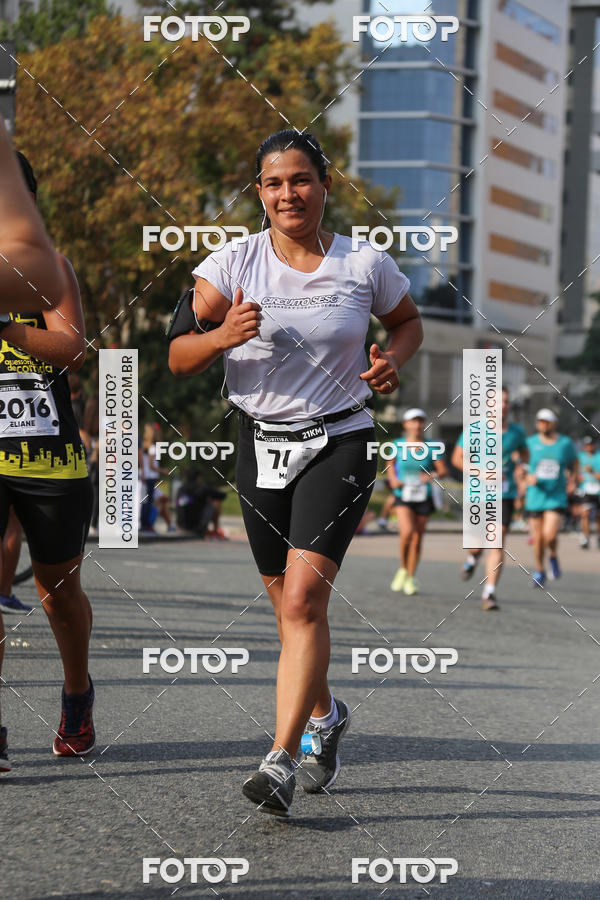 Buy your photos of the eventMeia Maratona Internacional de Curitiba 2018 on Fotop