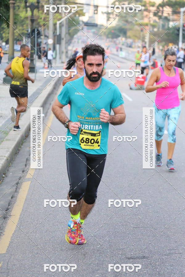 Buy your photos of the eventMeia Maratona Internacional de Curitiba 2018 on Fotop