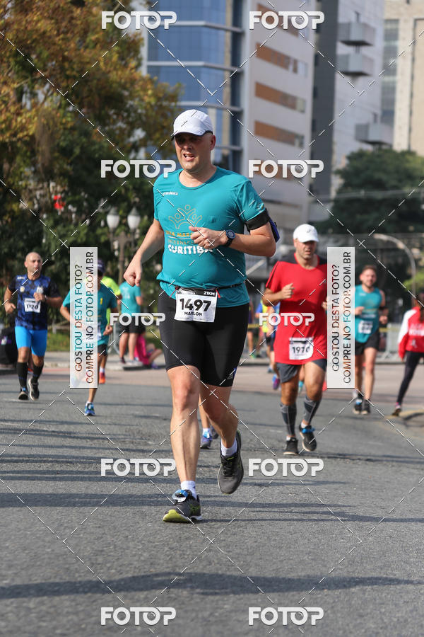 Buy your photos of the eventMeia Maratona Internacional de Curitiba 2018 on Fotop