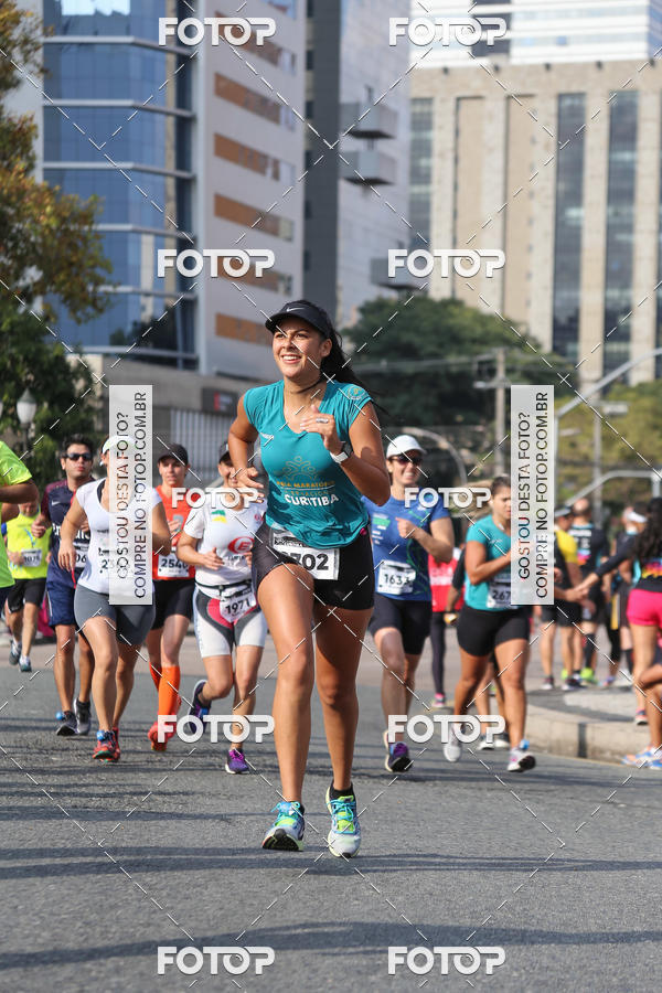 Buy your photos of the eventMeia Maratona Internacional de Curitiba 2018 on Fotop