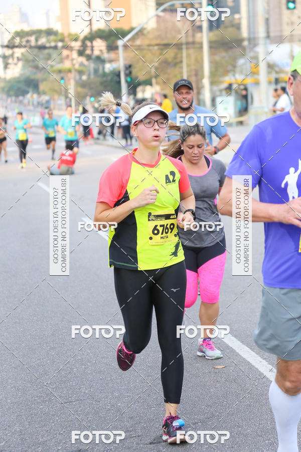 Buy your photos of the eventMeia Maratona Internacional de Curitiba 2018 on Fotop