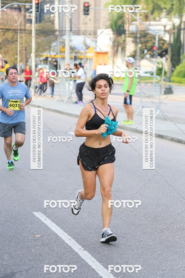 Buy your photos of the eventMeia Maratona Internacional de Curitiba 2018 on Fotop
