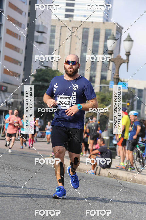 Buy your photos of the eventMeia Maratona Internacional de Curitiba 2018 on Fotop