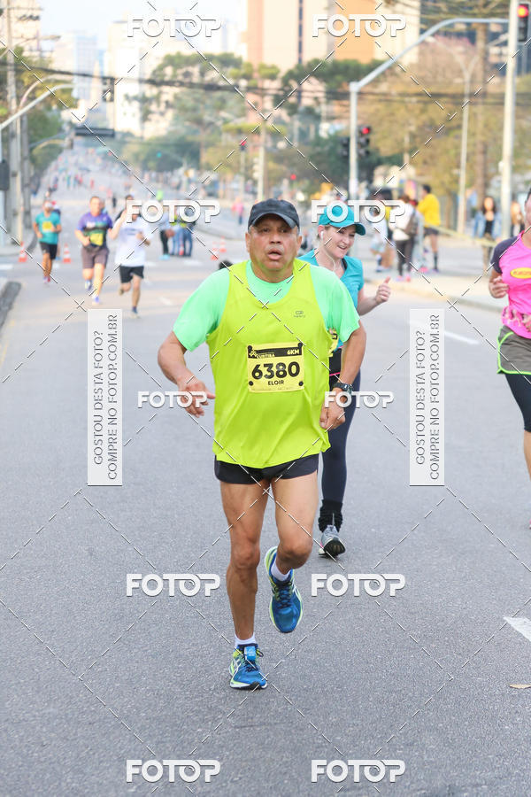 Buy your photos of the eventMeia Maratona Internacional de Curitiba 2018 on Fotop