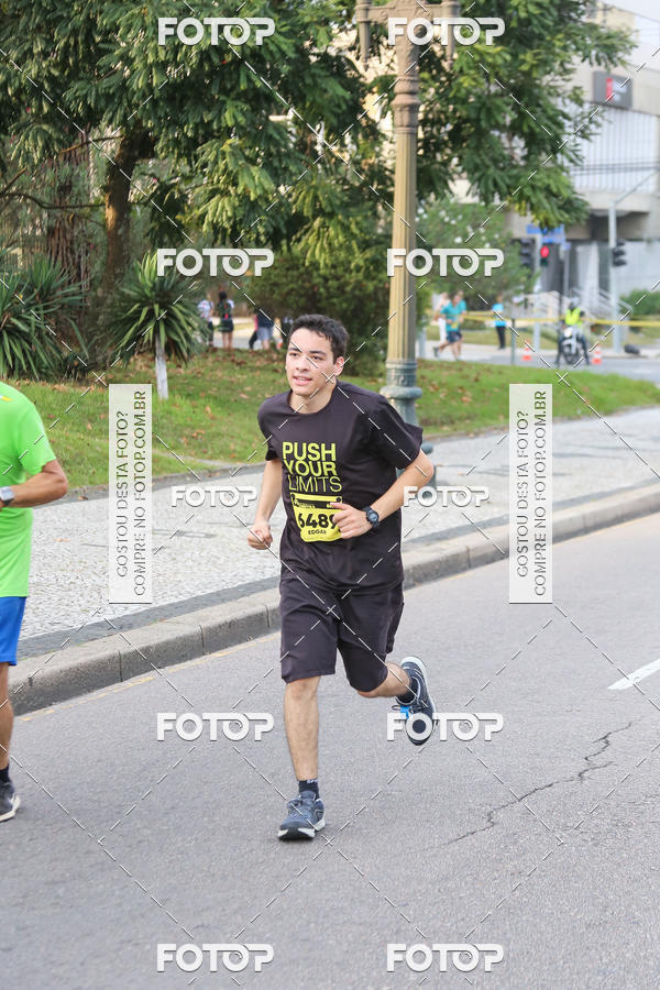 Buy your photos of the eventMeia Maratona Internacional de Curitiba 2018 on Fotop