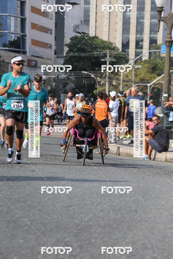 Buy your photos of the eventMeia Maratona Internacional de Curitiba 2018 on Fotop