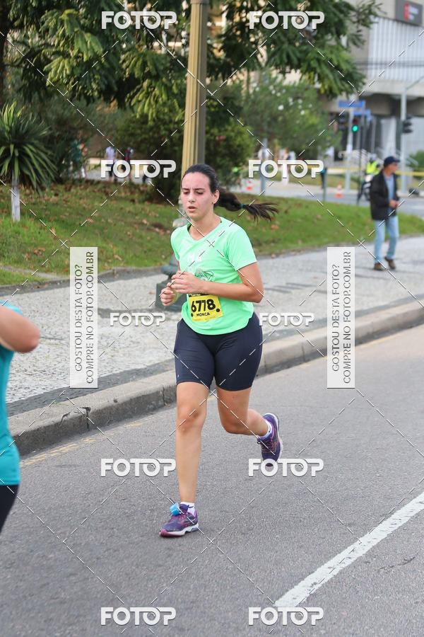 Buy your photos of the eventMeia Maratona Internacional de Curitiba 2018 on Fotop
