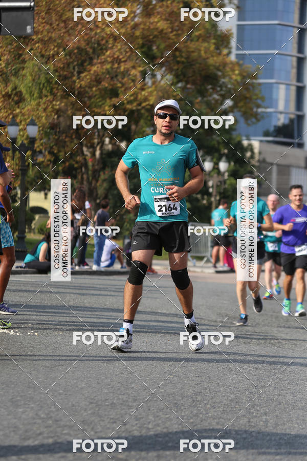 Buy your photos of the eventMeia Maratona Internacional de Curitiba 2018 on Fotop