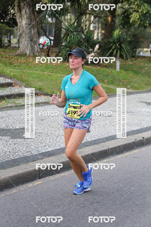 Buy your photos of the eventMeia Maratona Internacional de Curitiba 2018 on Fotop