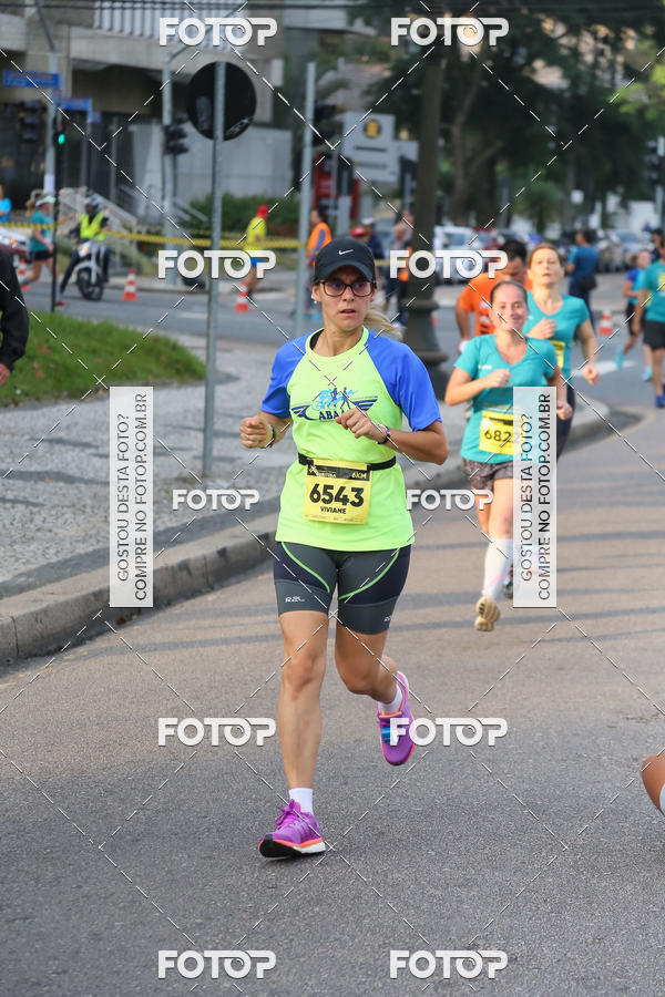 Buy your photos of the eventMeia Maratona Internacional de Curitiba 2018 on Fotop