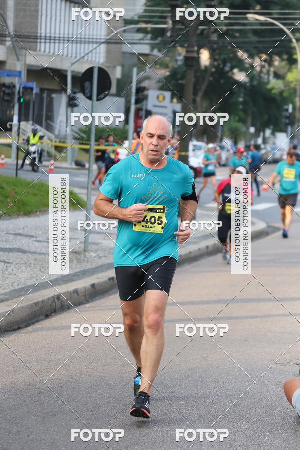 Buy your photos of the eventMeia Maratona Internacional de Curitiba 2018 on Fotop