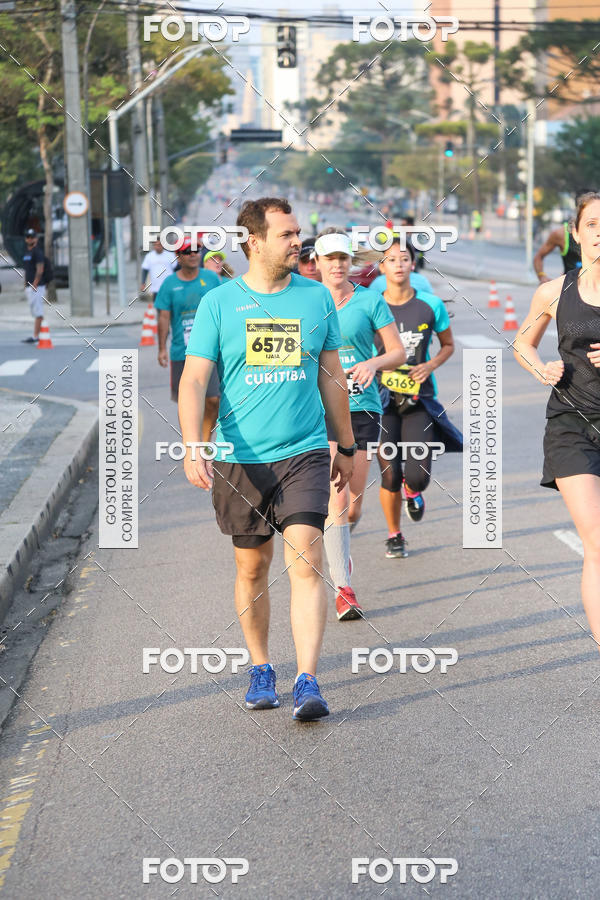 Buy your photos of the eventMeia Maratona Internacional de Curitiba 2018 on Fotop