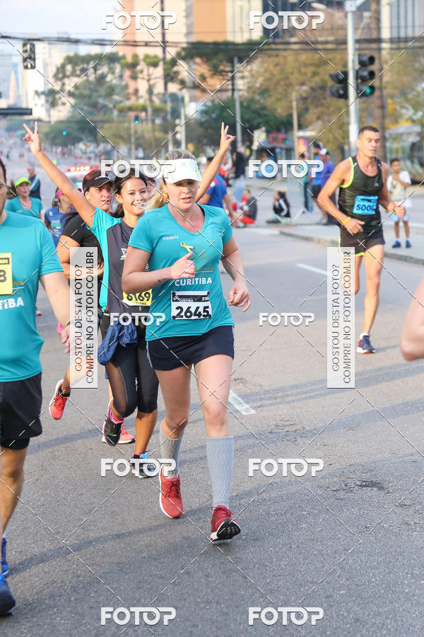 Buy your photos of the eventMeia Maratona Internacional de Curitiba 2018 on Fotop
