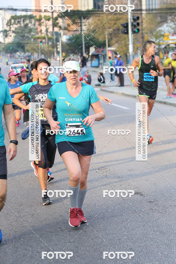 Buy your photos of the eventMeia Maratona Internacional de Curitiba 2018 on Fotop