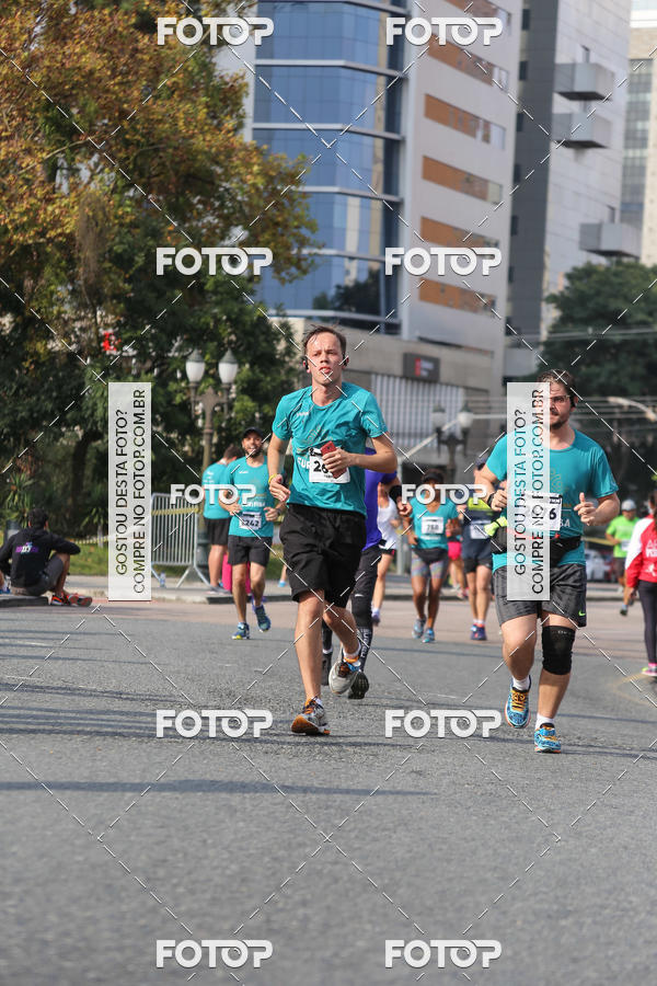 Buy your photos of the eventMeia Maratona Internacional de Curitiba 2018 on Fotop