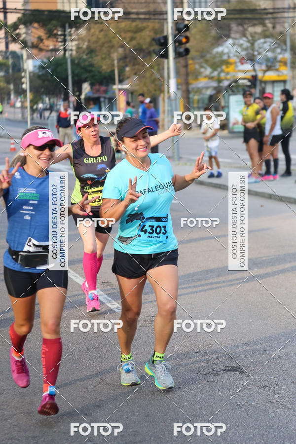 Buy your photos of the eventMeia Maratona Internacional de Curitiba 2018 on Fotop