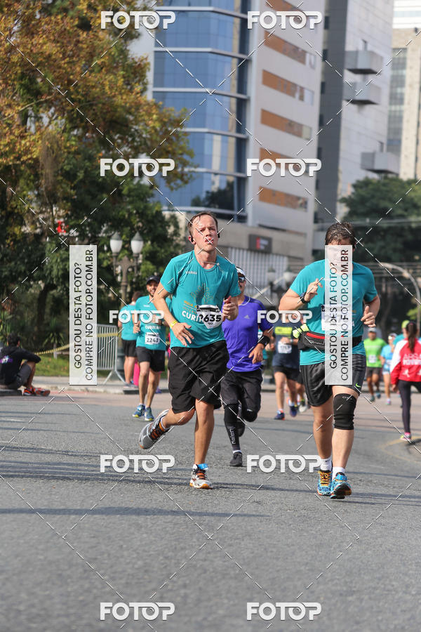Buy your photos of the eventMeia Maratona Internacional de Curitiba 2018 on Fotop