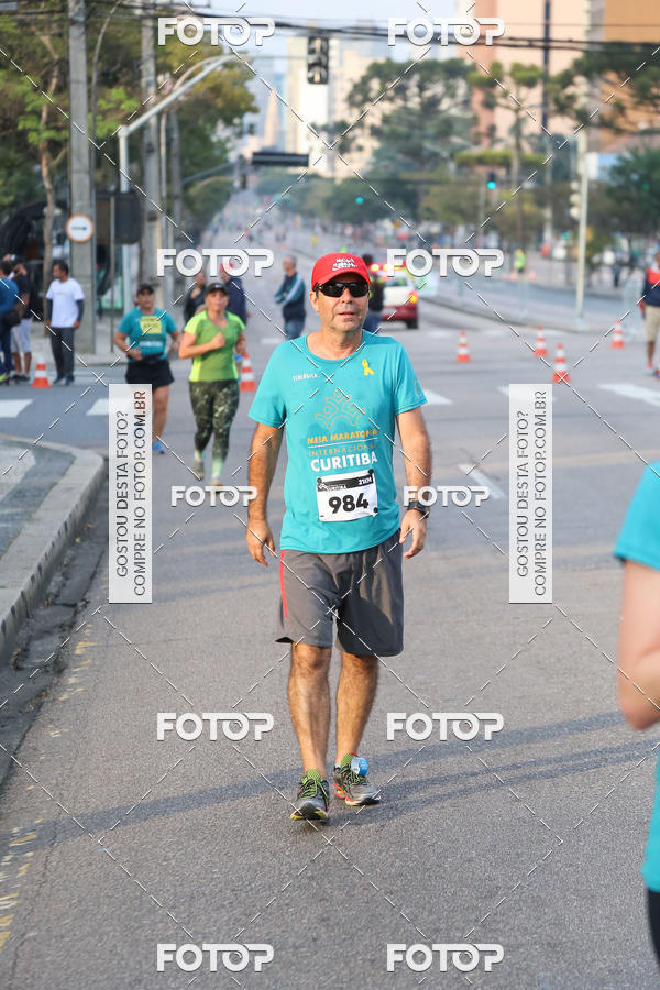 Buy your photos of the eventMeia Maratona Internacional de Curitiba 2018 on Fotop