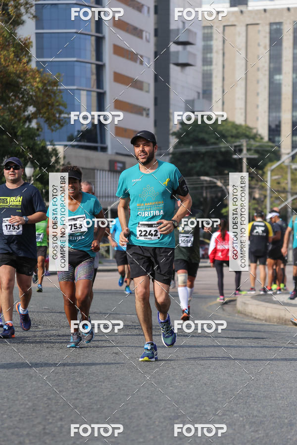 Buy your photos of the eventMeia Maratona Internacional de Curitiba 2018 on Fotop