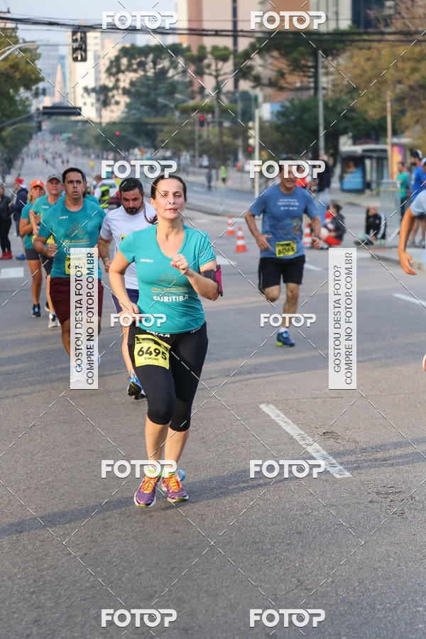 Buy your photos of the eventMeia Maratona Internacional de Curitiba 2018 on Fotop
