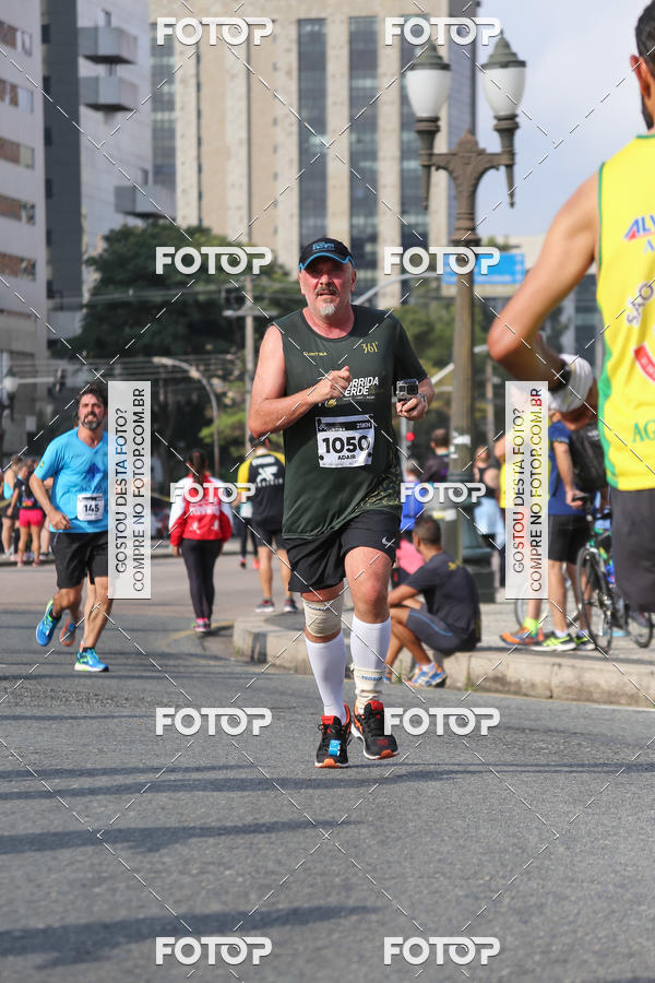 Buy your photos of the eventMeia Maratona Internacional de Curitiba 2018 on Fotop