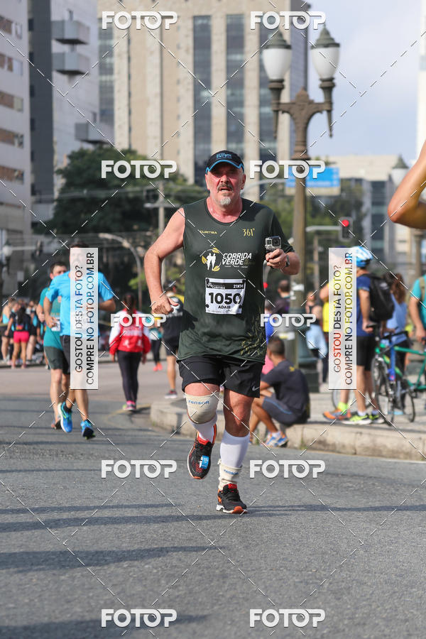 Buy your photos of the eventMeia Maratona Internacional de Curitiba 2018 on Fotop