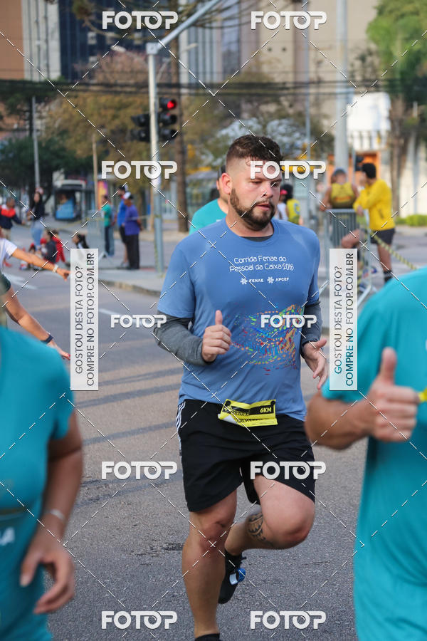 Buy your photos of the eventMeia Maratona Internacional de Curitiba 2018 on Fotop