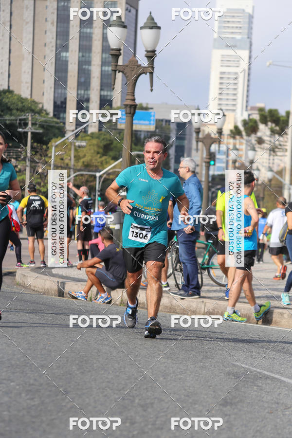Buy your photos of the eventMeia Maratona Internacional de Curitiba 2018 on Fotop