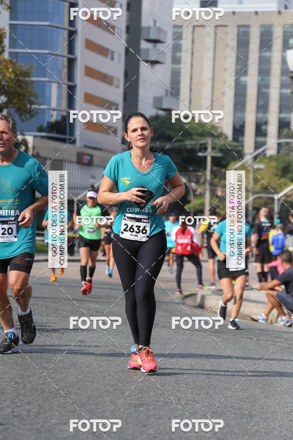 Buy your photos of the eventMeia Maratona Internacional de Curitiba 2018 on Fotop