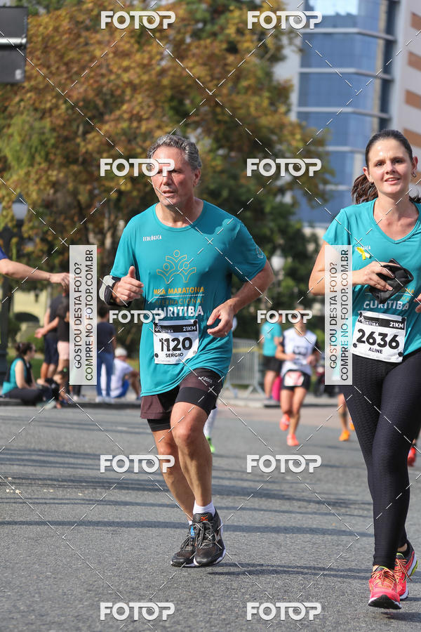 Buy your photos of the eventMeia Maratona Internacional de Curitiba 2018 on Fotop