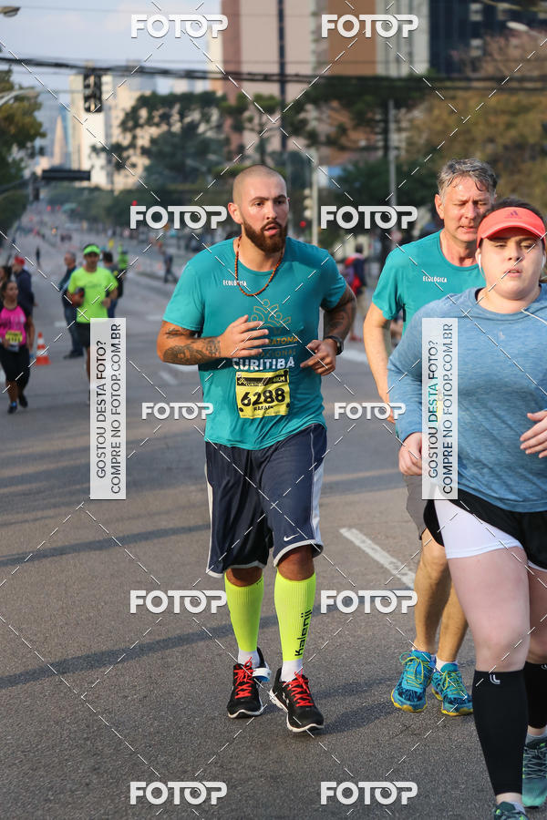 Buy your photos of the eventMeia Maratona Internacional de Curitiba 2018 on Fotop
