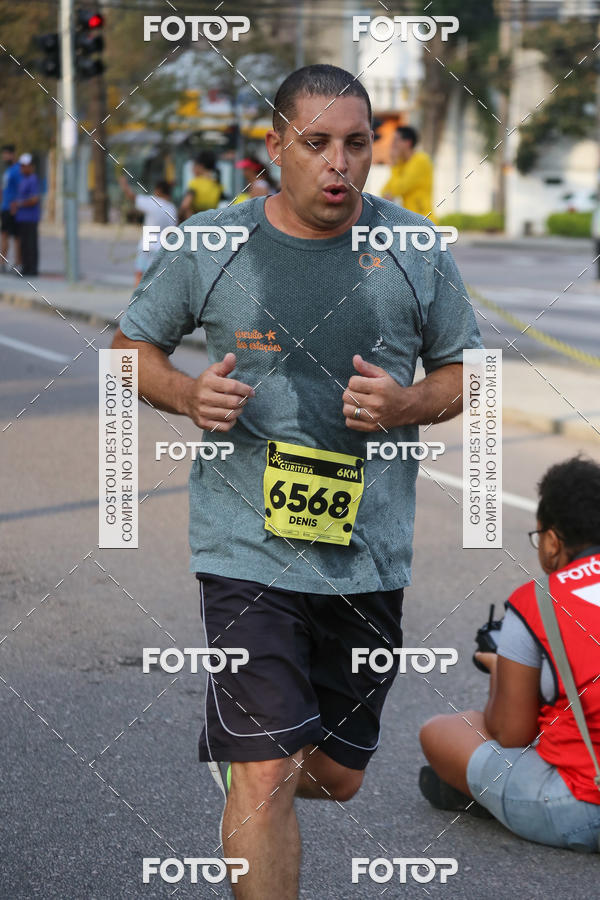 Buy your photos of the eventMeia Maratona Internacional de Curitiba 2018 on Fotop