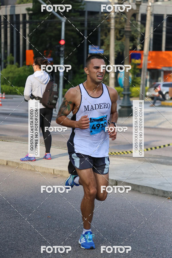 Buy your photos of the eventMeia Maratona Internacional de Curitiba 2018 on Fotop