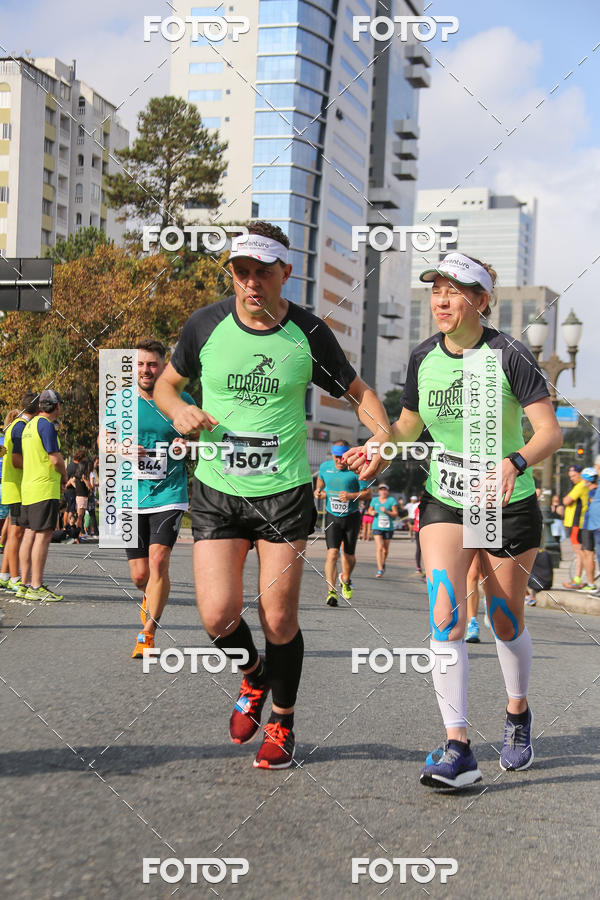 Buy your photos of the eventMeia Maratona Internacional de Curitiba 2018 on Fotop