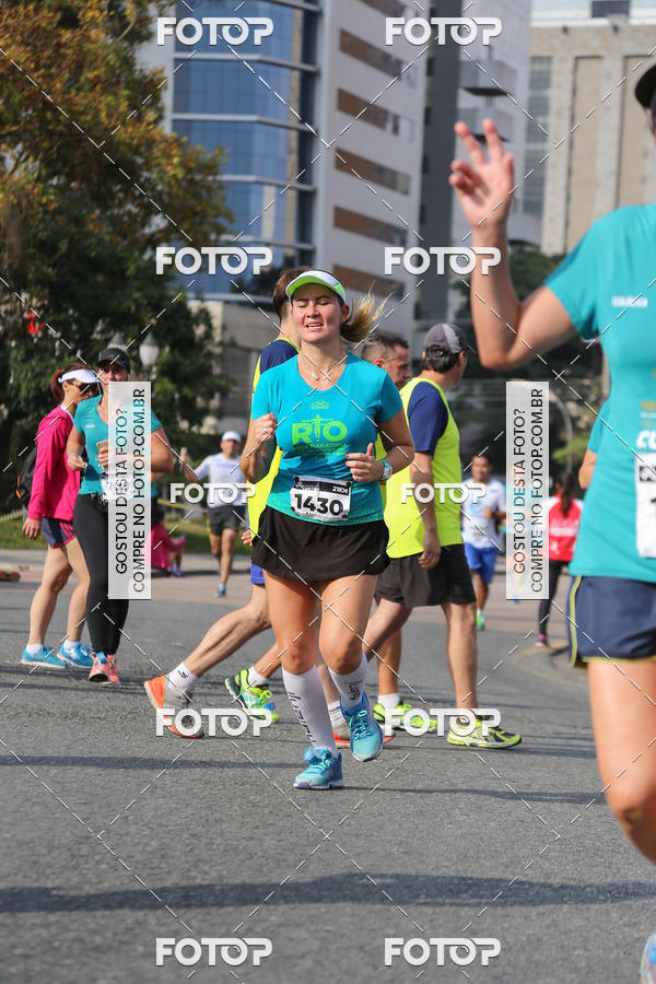 Buy your photos of the eventMeia Maratona Internacional de Curitiba 2018 on Fotop