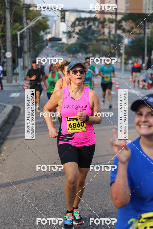 Buy your photos of the eventMeia Maratona Internacional de Curitiba 2018 on Fotop