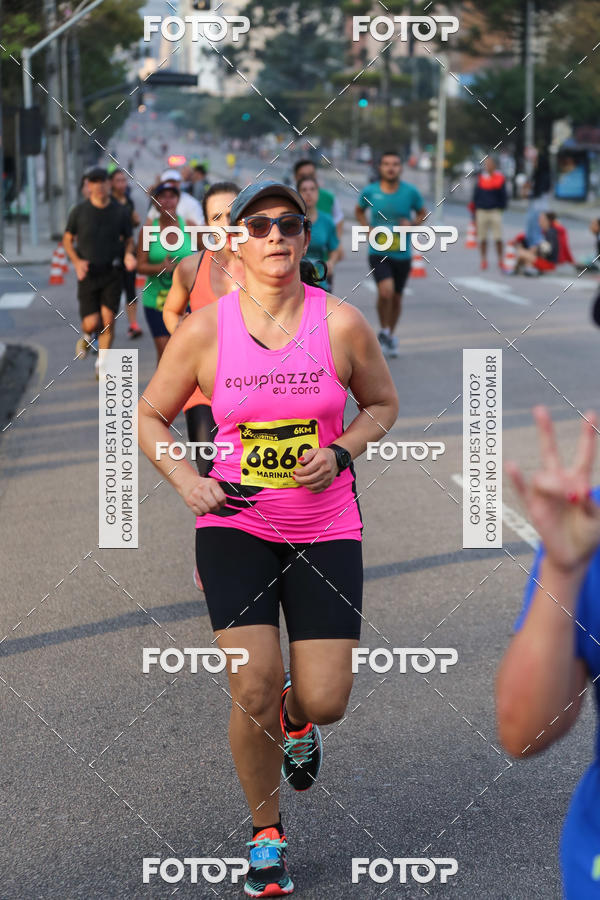 Buy your photos of the eventMeia Maratona Internacional de Curitiba 2018 on Fotop