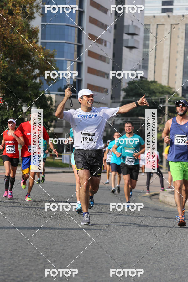 Buy your photos of the eventMeia Maratona Internacional de Curitiba 2018 on Fotop